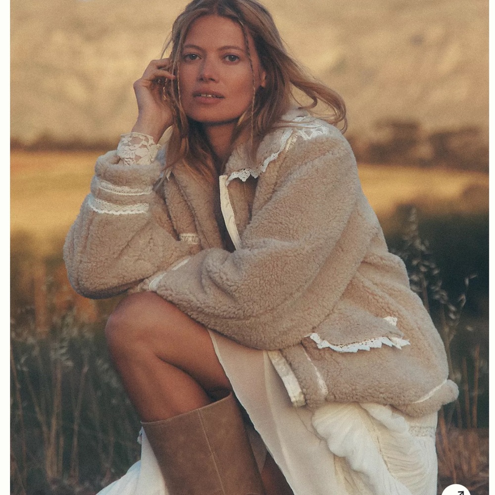 By Anthropologie Sherpa Fleece Lace-Trim Crop Teddy Jacket L